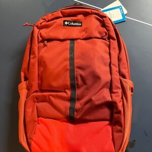 Columbia Men's Bold Orange / Red Backpack Mazama 26L